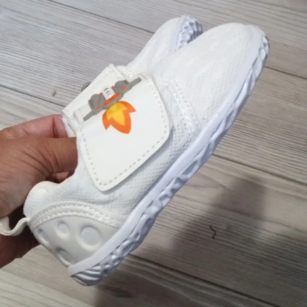 (19-3281)   LeIsfIt Toddler Water Shoes Sz 7